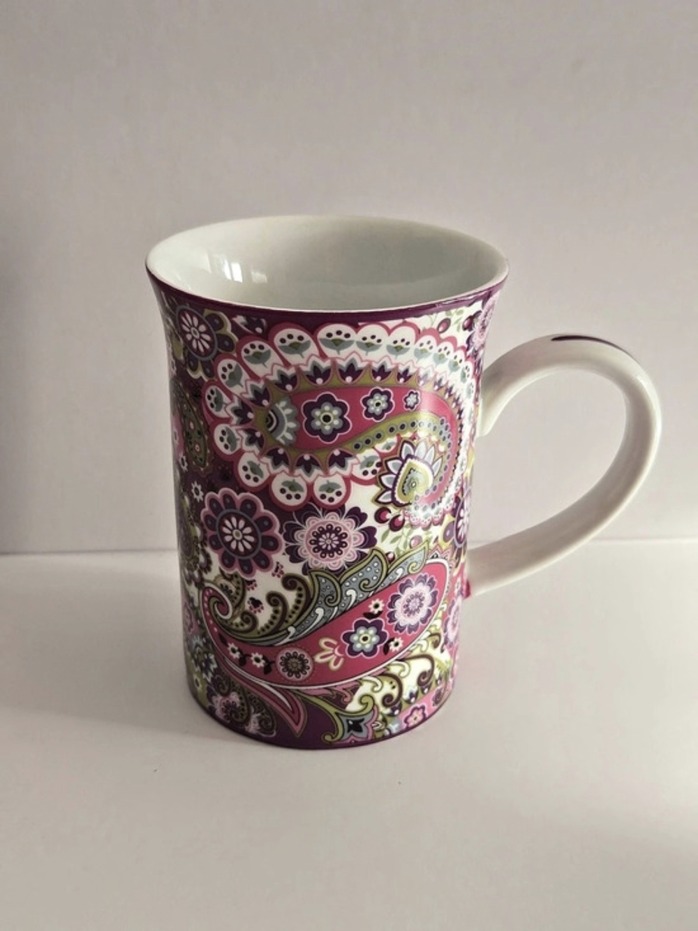 Vera Bradley Purple Pink Very Berry Paisley Ceramic Mug EUC